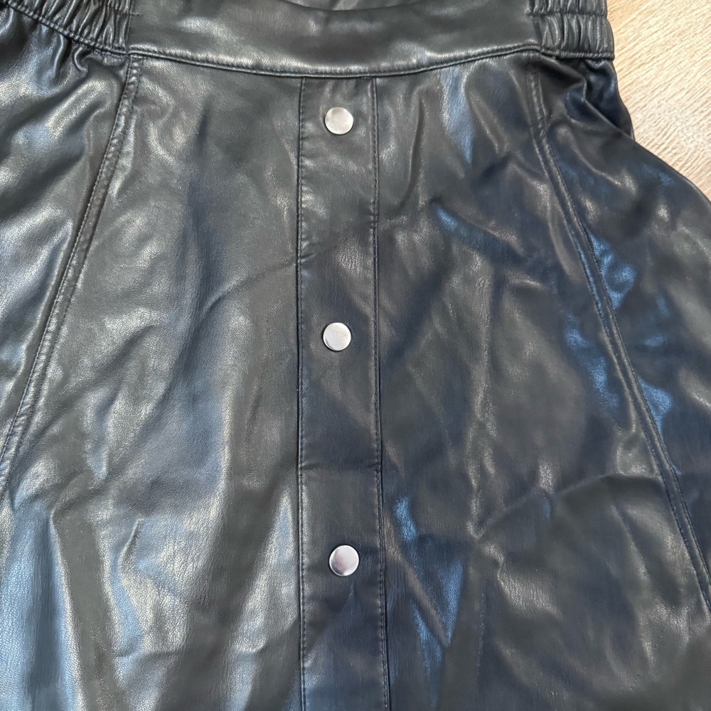 Wonder Nation, Black Faux Leather Pinafore Dress, Size 10/12 - Picture 7 of 9